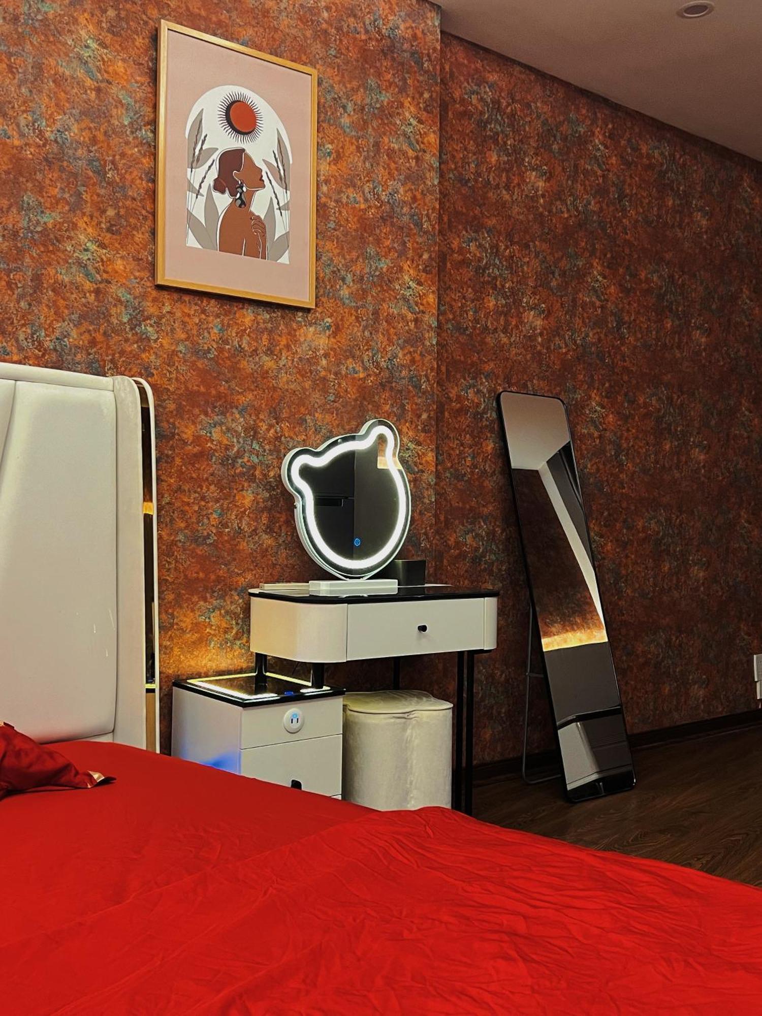 Venus Apartment Kham Thien Hanoi Exterior foto